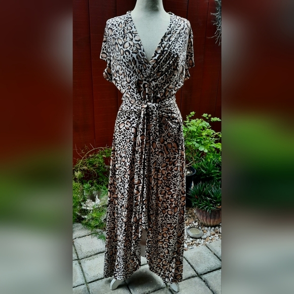 IMAN Dresses & Skirts - Iman Animal Print Short Sleeve Surplus Dress Tie Waist 1X Short High-Low